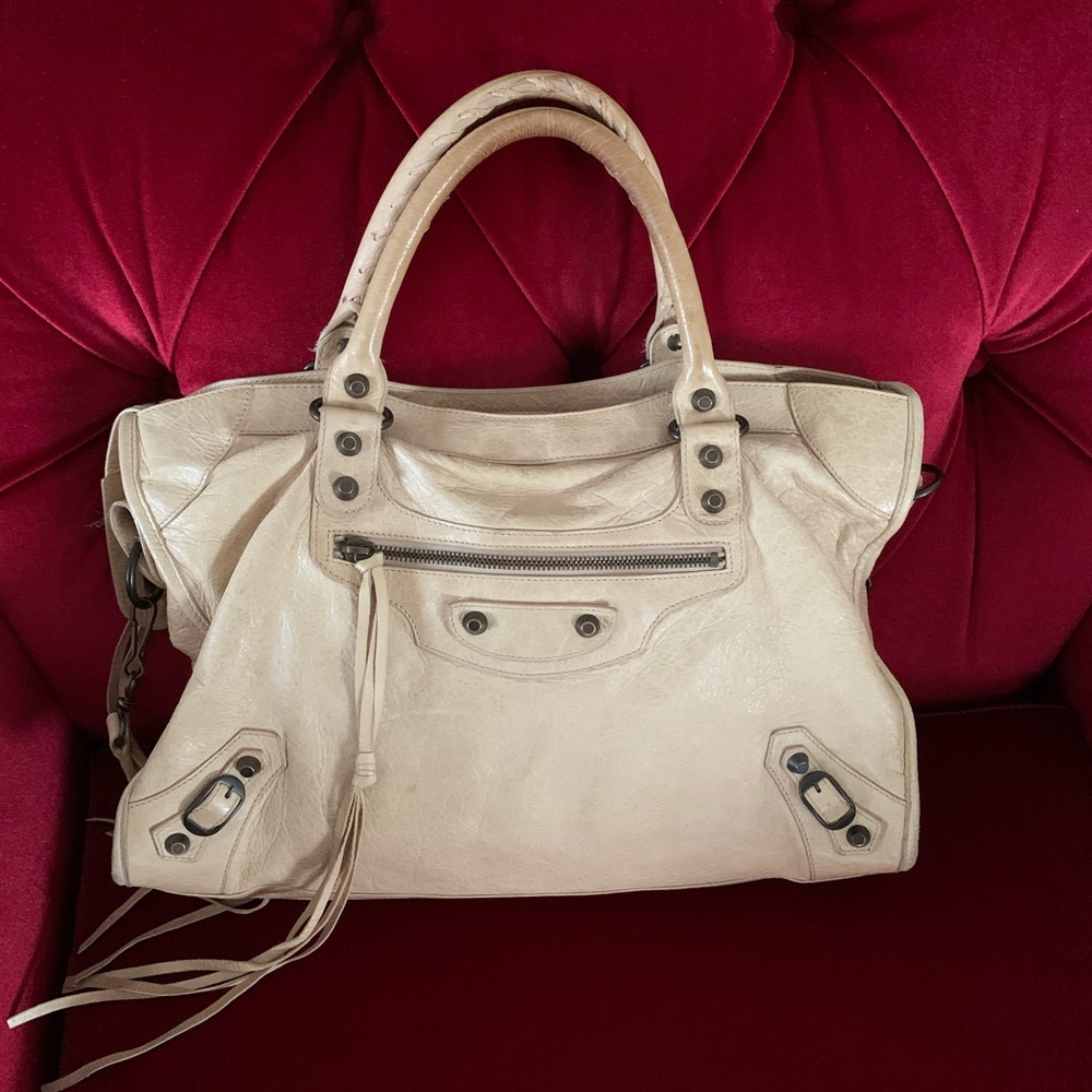 Balenciaga city bag dirty white